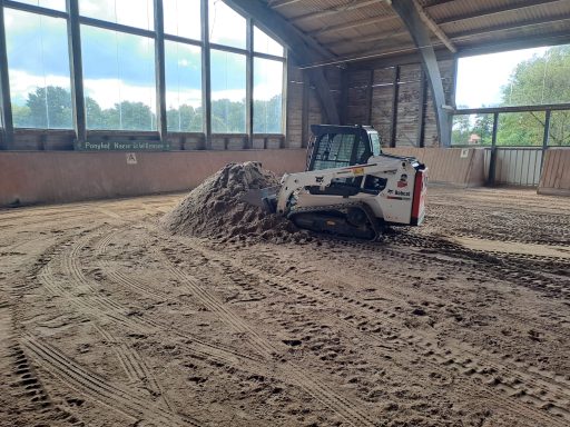 neue Tretschicht verteilen