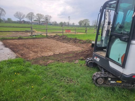 Erweiterung eines bestehenden Reitplatz